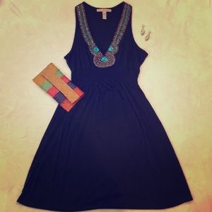 Black v-neck dress size small